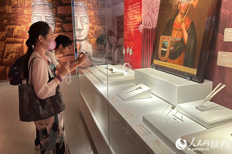 168件（組）秘魯文物在陜西歷史博物館集中展出。李志強(qiáng) 攝