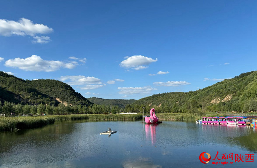 南泥灣國(guó)家濕地公園一隅。 人民網(wǎng) 吳德鋒攝
