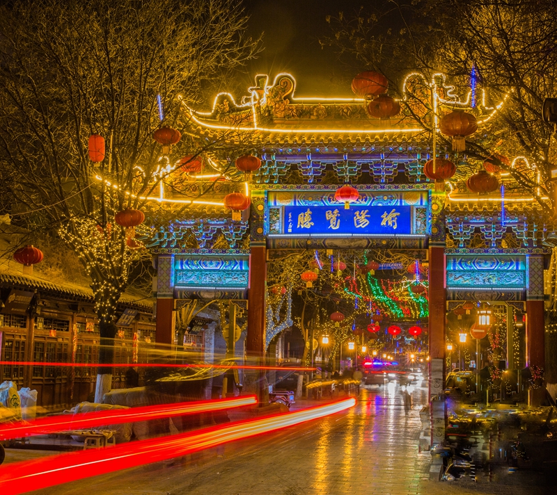 榆林古城夜景。榆陽(yáng)區(qū)文旅文廣局供圖