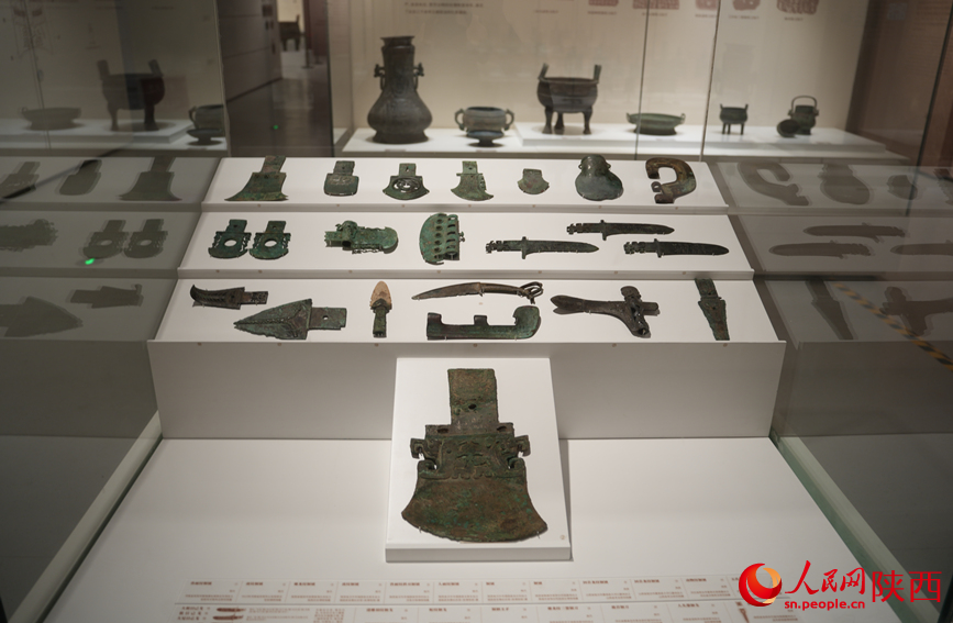 “吉金·中國”展上展出的精品文物。人民網(wǎng)記者 李志強(qiáng)攝